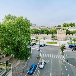 Hotel Ibis Centre Gare, Avinhão